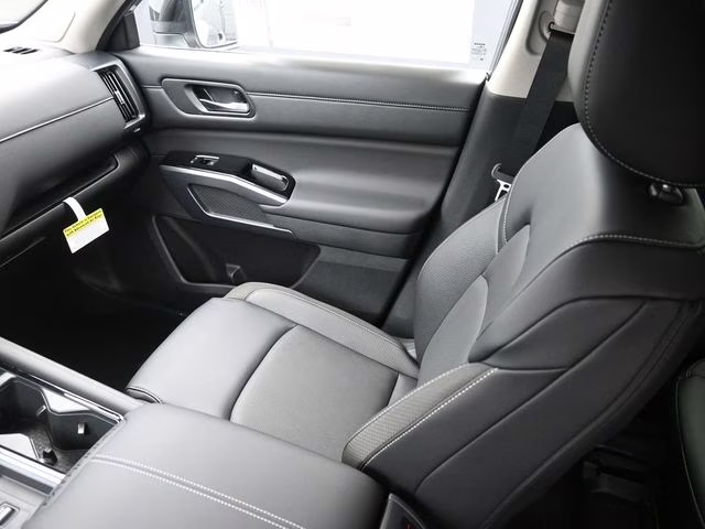 2026 Gun Metallic Nissan Pathfinder SL FWD SUV