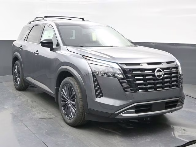 2026 Gun Metallic Nissan Pathfinder SL FWD SUV