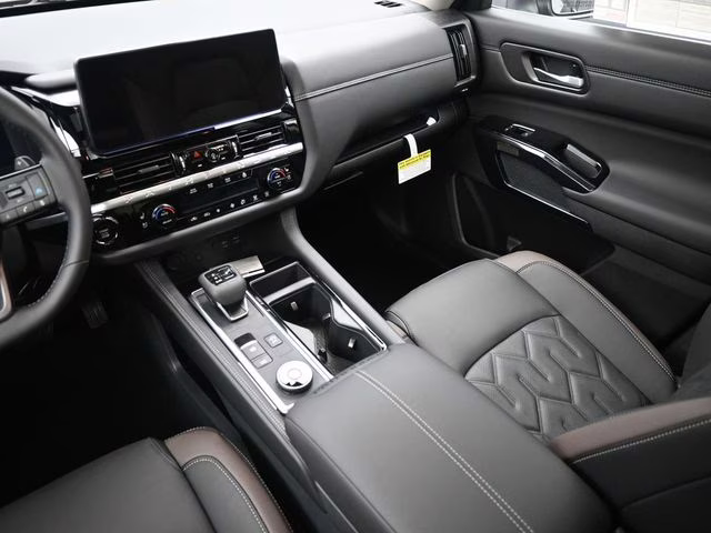 2026 Super Black Nissan Pathfinder Platinum 4X4 SUV