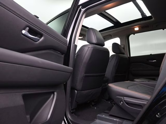 2026 Super Black Nissan Pathfinder Platinum 4X4 SUV