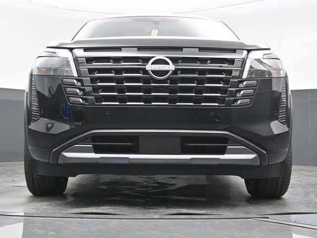 2026 Super Black Nissan Pathfinder Platinum 4X4 SUV