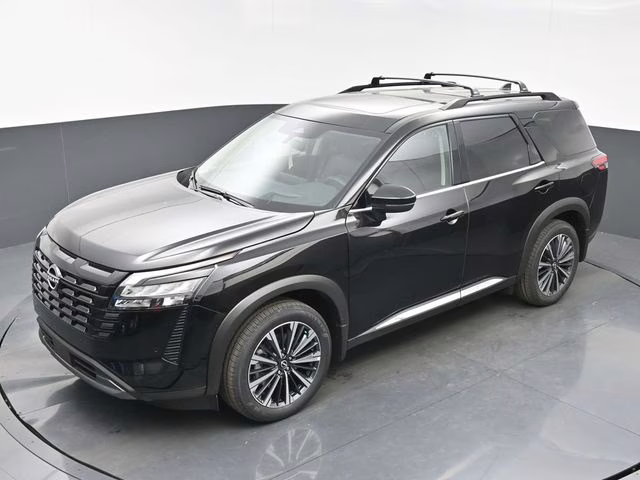 2026 Super Black Nissan Pathfinder Platinum 4X4 SUV