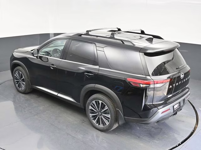 2026 Super Black Nissan Pathfinder Platinum 4X4 SUV