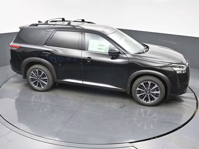 2026 Super Black Nissan Pathfinder Platinum 4X4 SUV