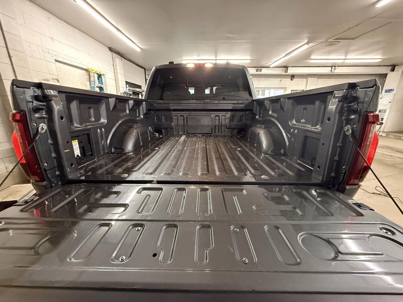 2026 Carbonized Gray Metallic Ford F-150 XLT 4X4 Truck