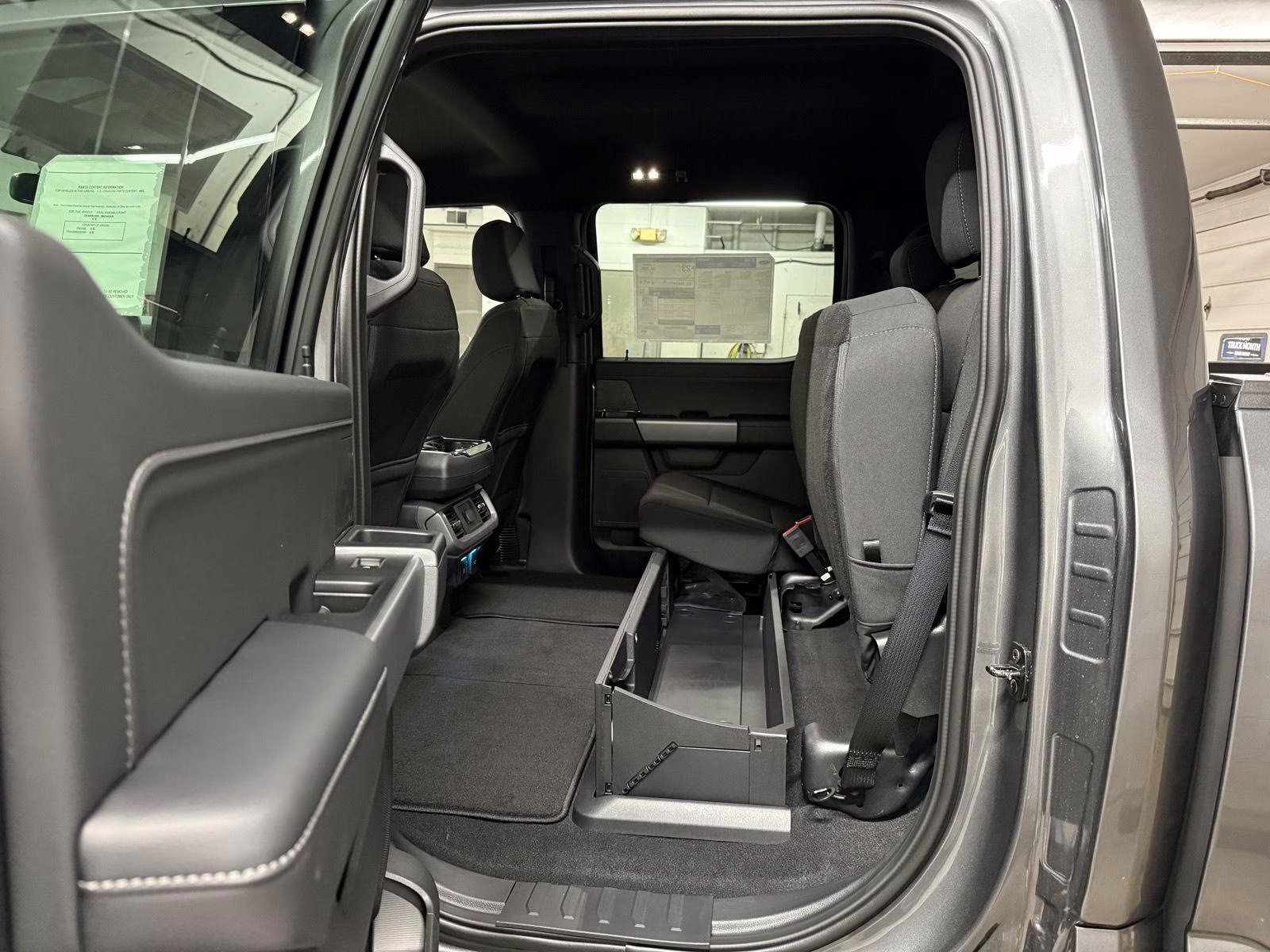 2026 Carbonized Gray Metallic Ford F-150 XLT 4X4 Truck