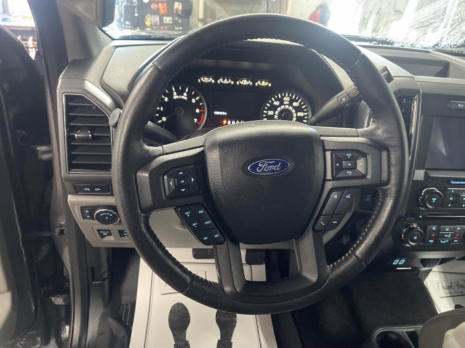 2018 Magnetic Metallic Ford F-150 XLT 4X4 Truck