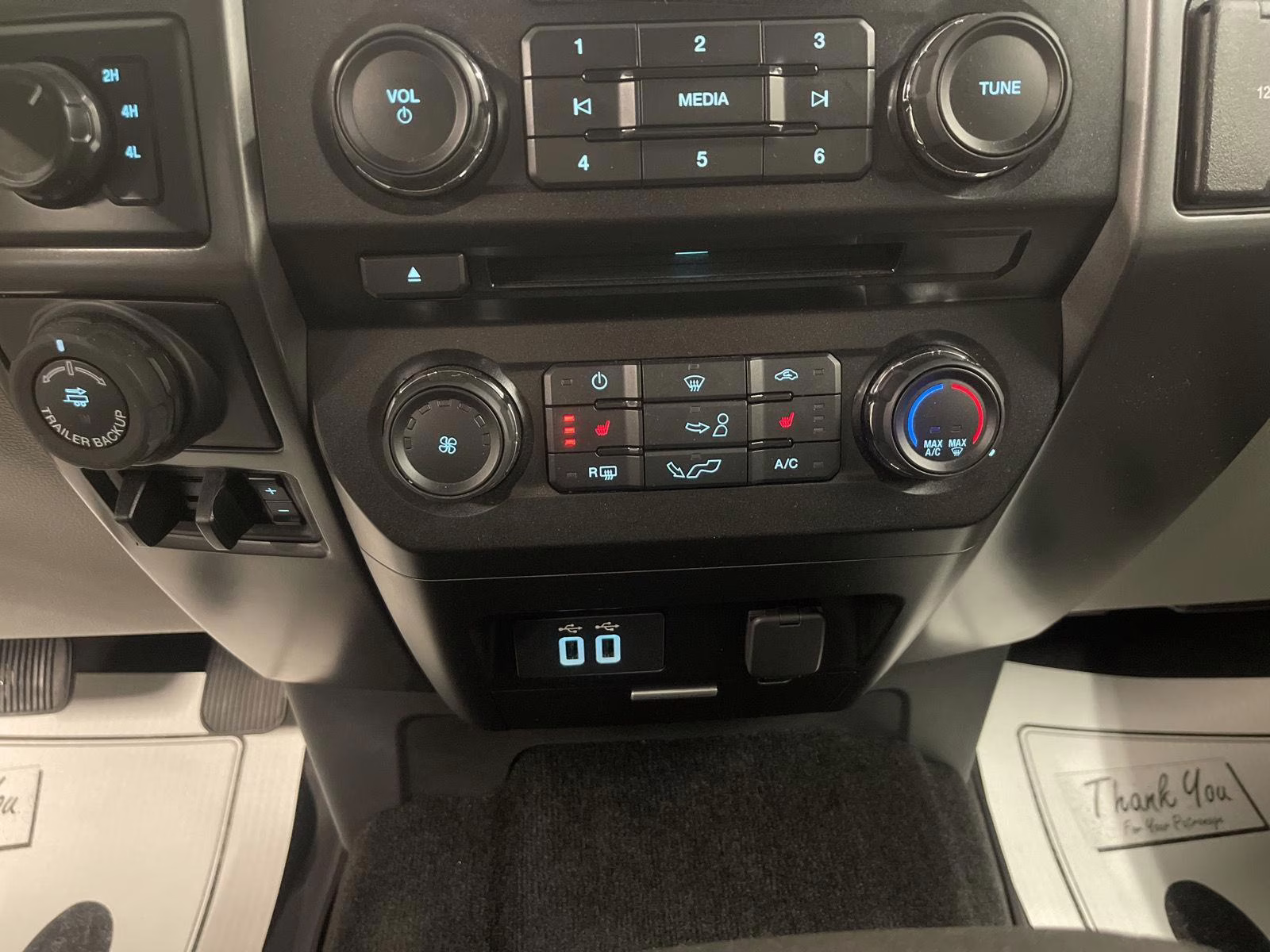 2018 Magnetic Metallic Ford F-150 XLT 4X4 Truck