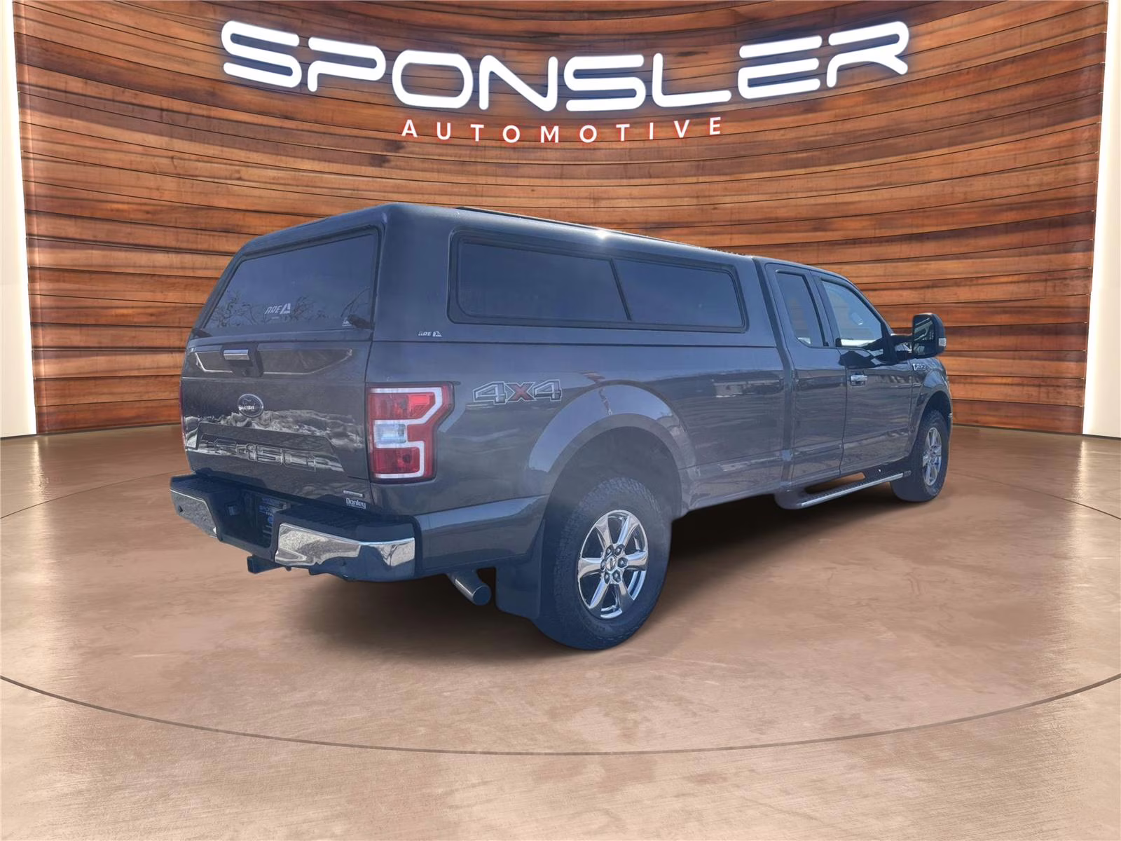 2018 Magnetic Metallic Ford F-150 XLT 4X4 Truck