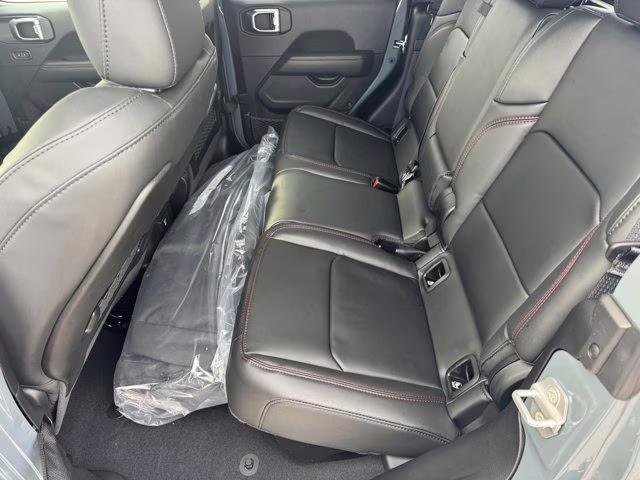 2026 Anvil Clearcoat Jeep Gladiator Rubicon X 4X4 Truck