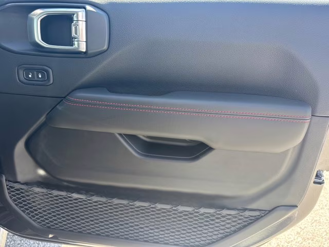 2026 Granite Crystal Metallic Clearcoat Jeep Gladiator Rubicon X 4X4 Truck