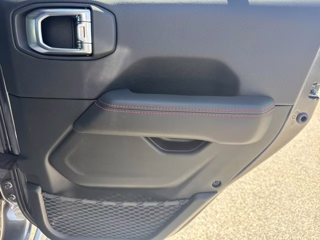 2026 Granite Crystal Metallic Clearcoat Jeep Gladiator Rubicon X 4X4 Truck