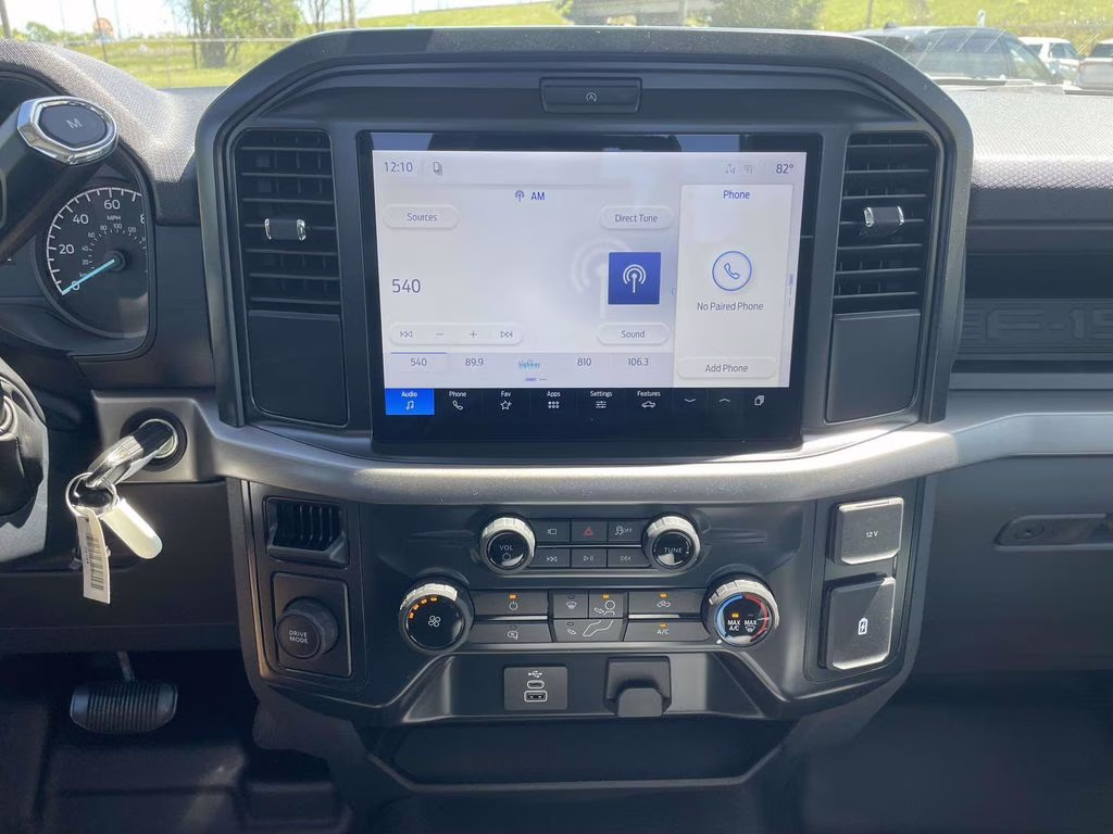 2026 Oxford White Ford F-150 XL RWD Truck