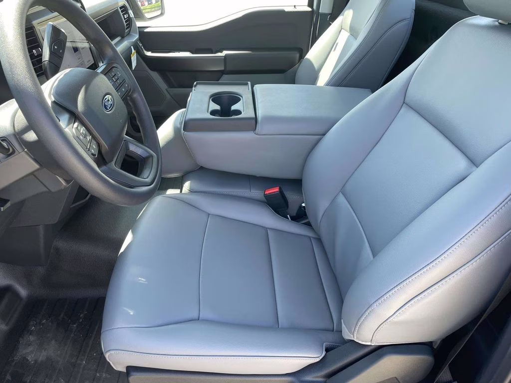 2026 Oxford White Ford F-150 XL RWD Truck