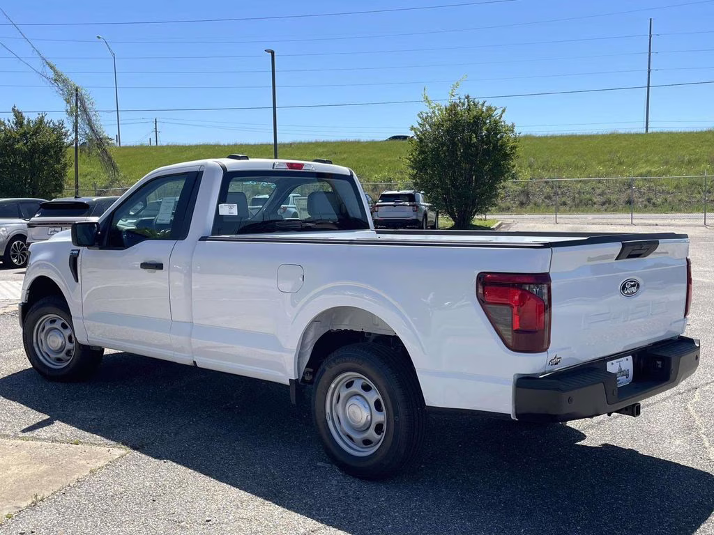 2026 Oxford White Ford F-150 XL RWD Truck