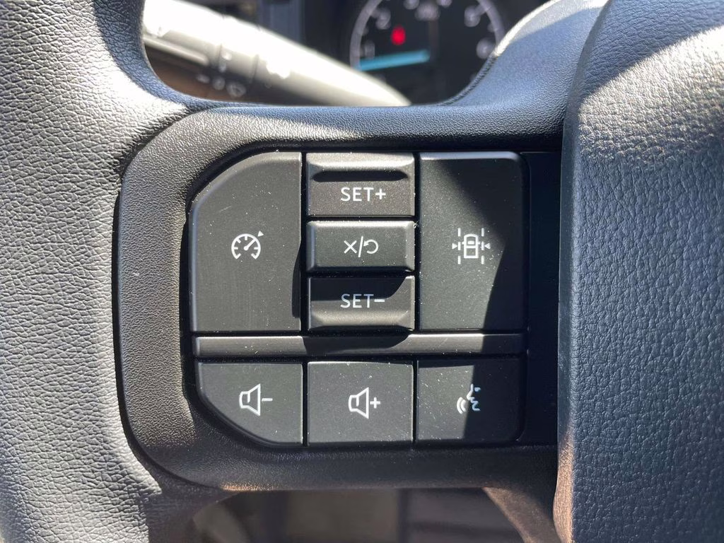 2026 Oxford White Ford F-150 XL RWD Truck