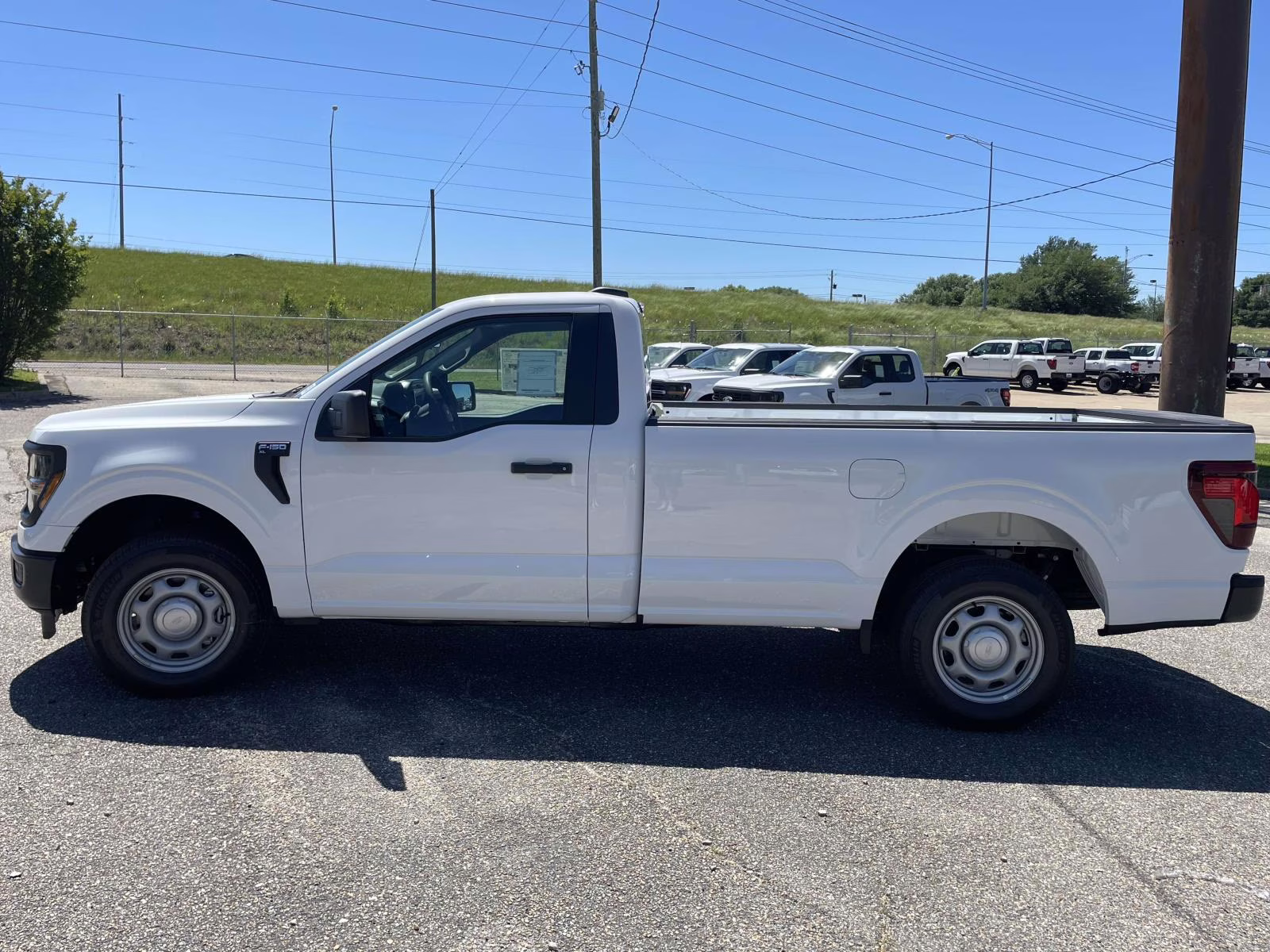 2026 Oxford White Ford F-150 XL RWD Truck