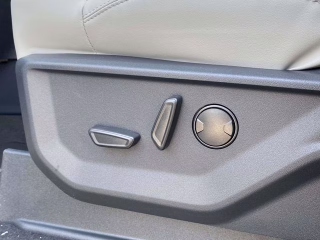 2026 Gray Metallic Ford Expedition Max Active RWD SUV