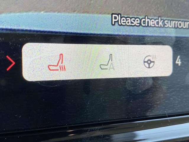 2026 Star White Metallic Tri-Coat Ford Expedition Max Active RWD SUV