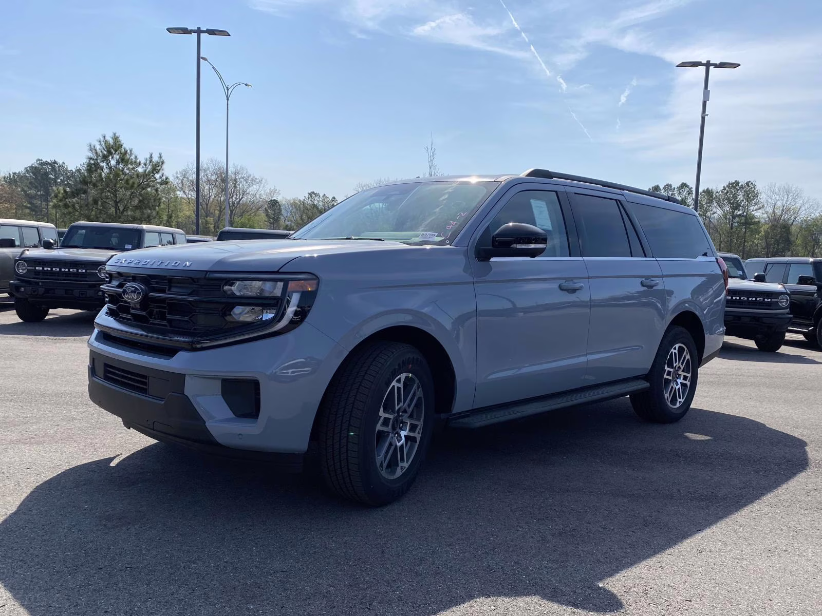 2026 Gray Metallic Ford Expedition Max Active RWD SUV