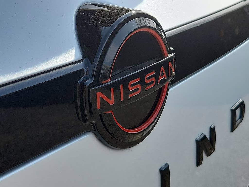 2026 Everest White Pearl Tricoat Nissan Pathfinder Rock Creek 4X4 SUV