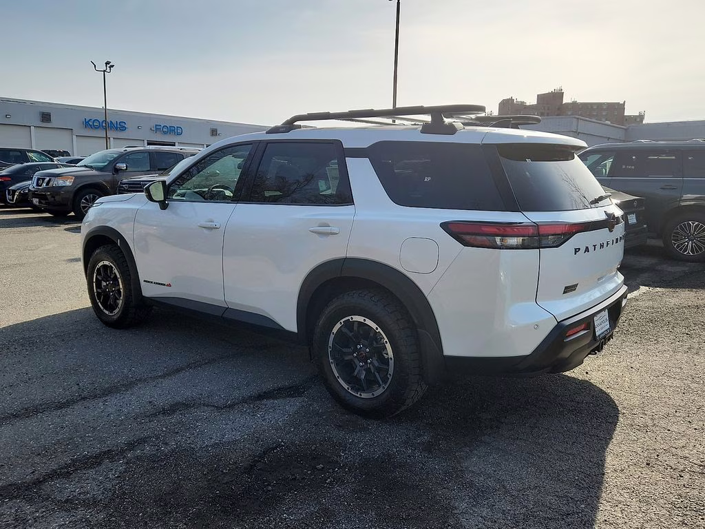2026 Everest White Pearl Tricoat Nissan Pathfinder Rock Creek 4X4 SUV
