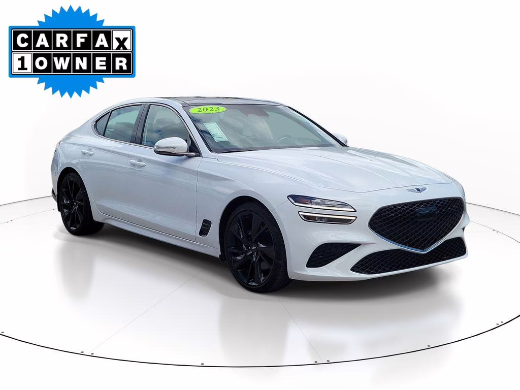 2023 Alta White Genesis G70 2.0T SPORT PRESTIGE RWD Sedan