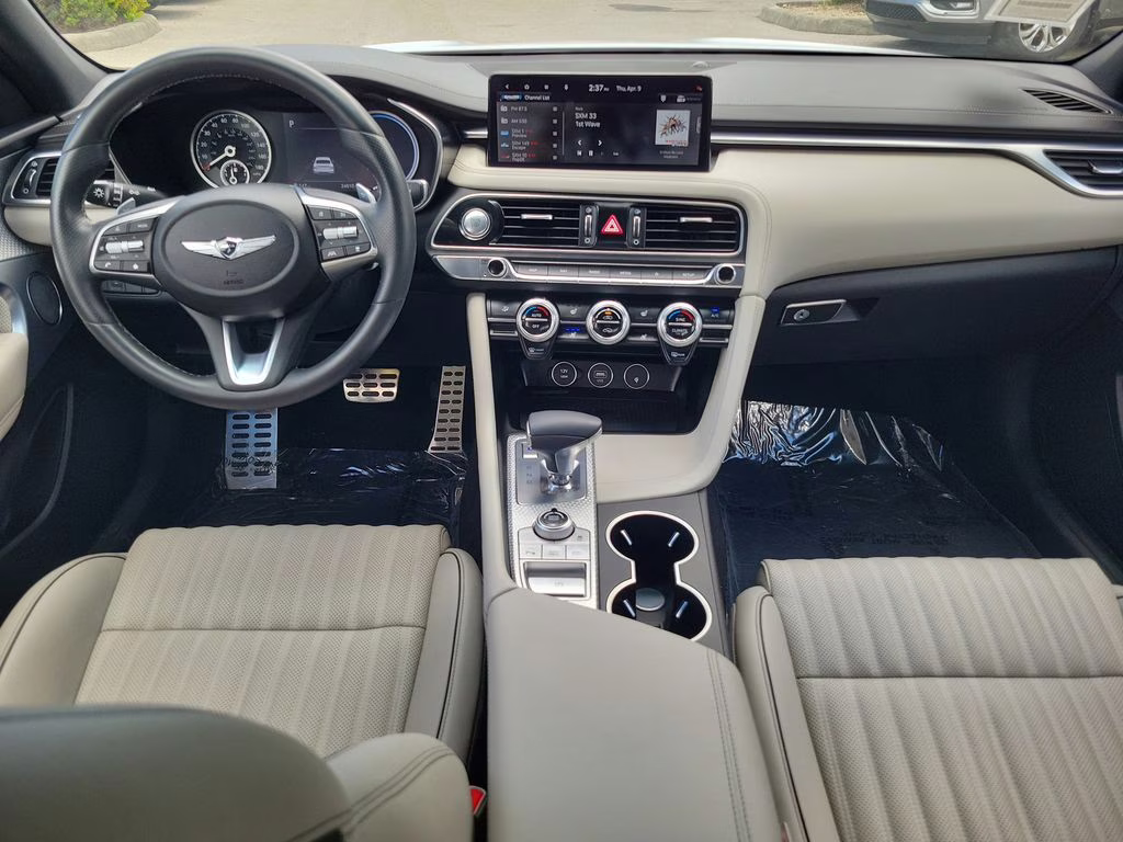 2023 Alta White Genesis G70 2.0T SPORT PRESTIGE RWD Sedan