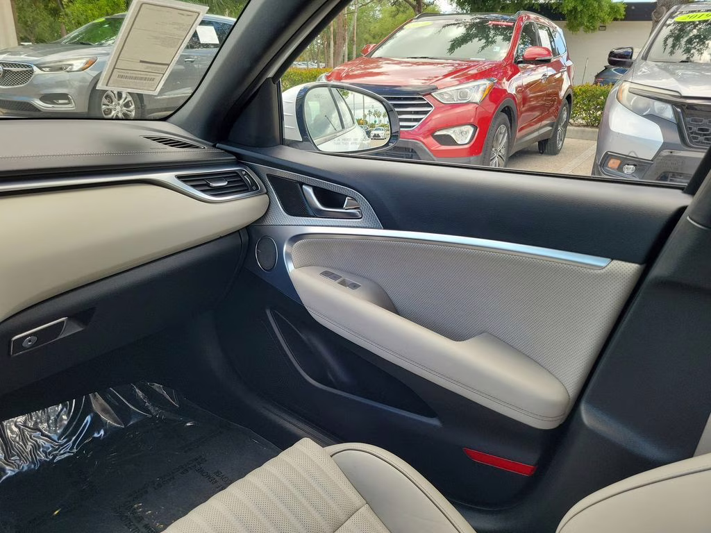 2023 Alta White Genesis G70 2.0T SPORT PRESTIGE RWD Sedan