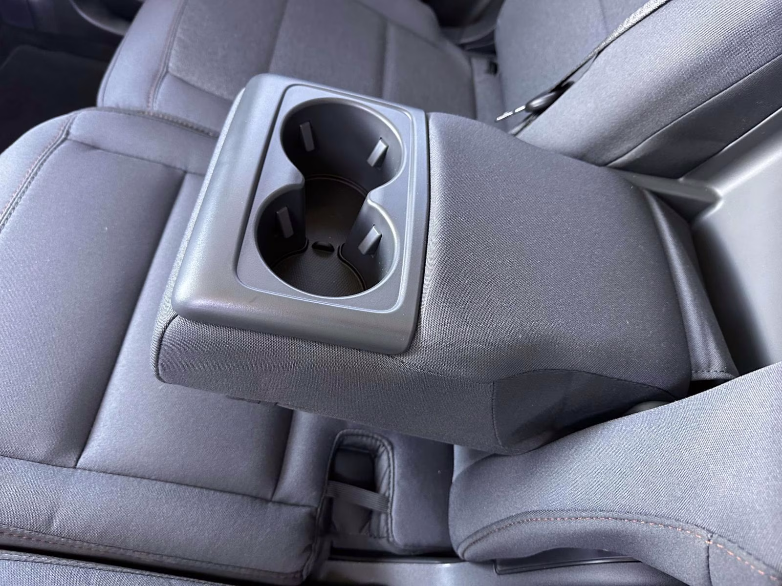 2025 Agate Black Metallic Ford Explorer Active 4WD 4X4 SUV