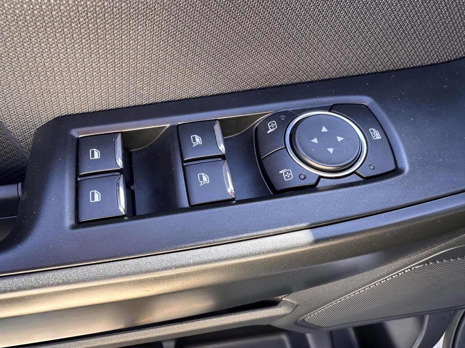 2025 Iconic Silver Metallic Ford F-150 STX 4WD SuperCab 6.5' Box 4X4 Truck