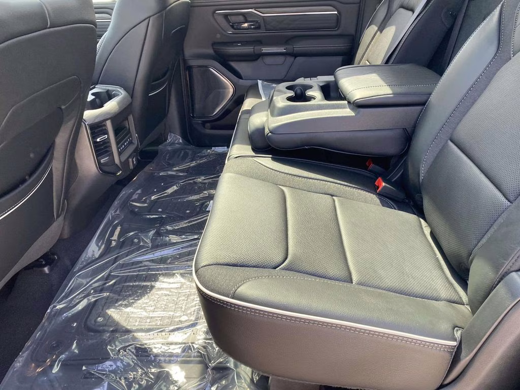 2026 Diamond Black Crystal Pearlcoat Ram 1500 Limited 4X4 Truck