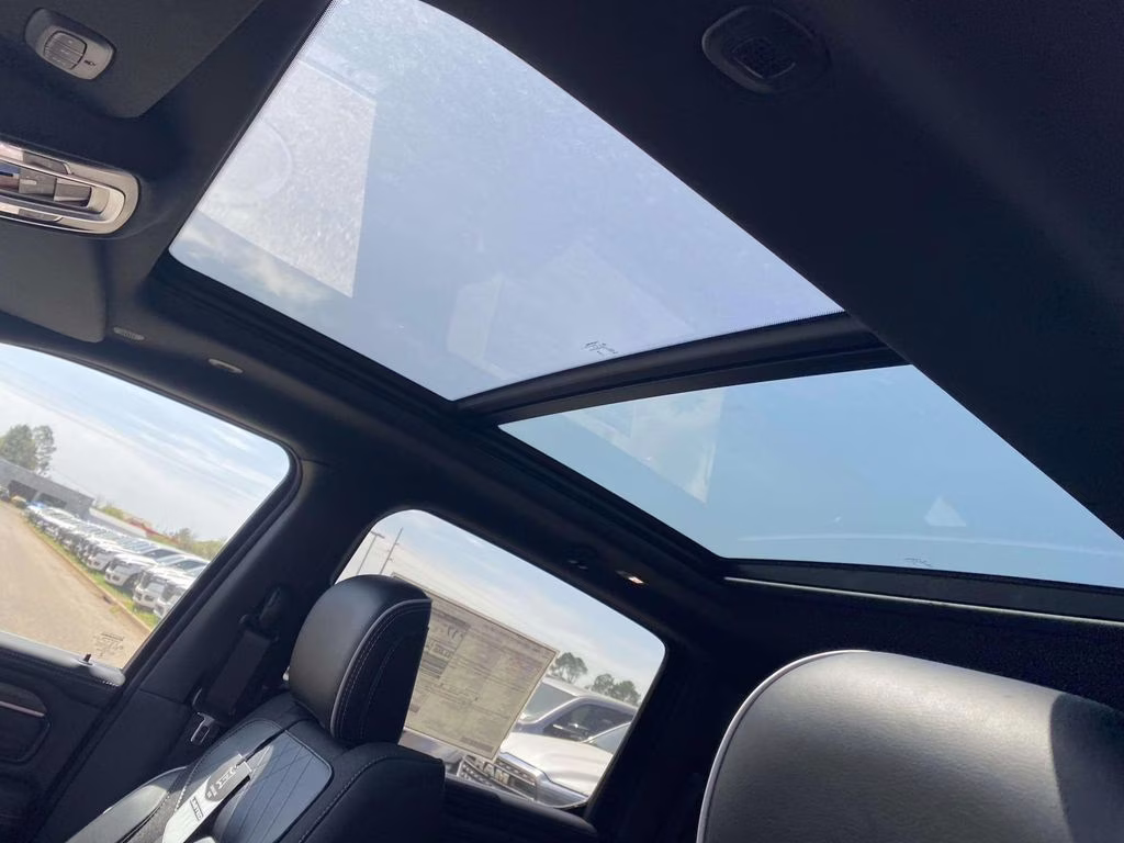 2026 Diamond Black Crystal Pearlcoat Ram 1500 Limited 4X4 Truck