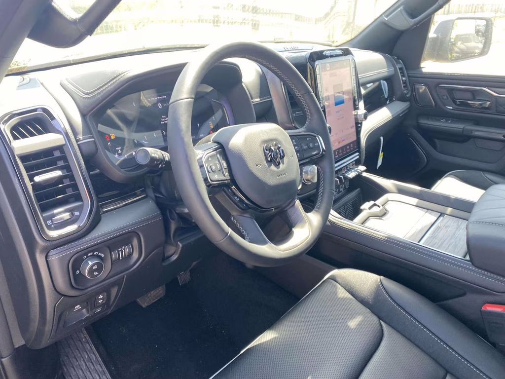 2026 Diamond Black Crystal Pearlcoat Ram 1500 Limited 4X4 Truck