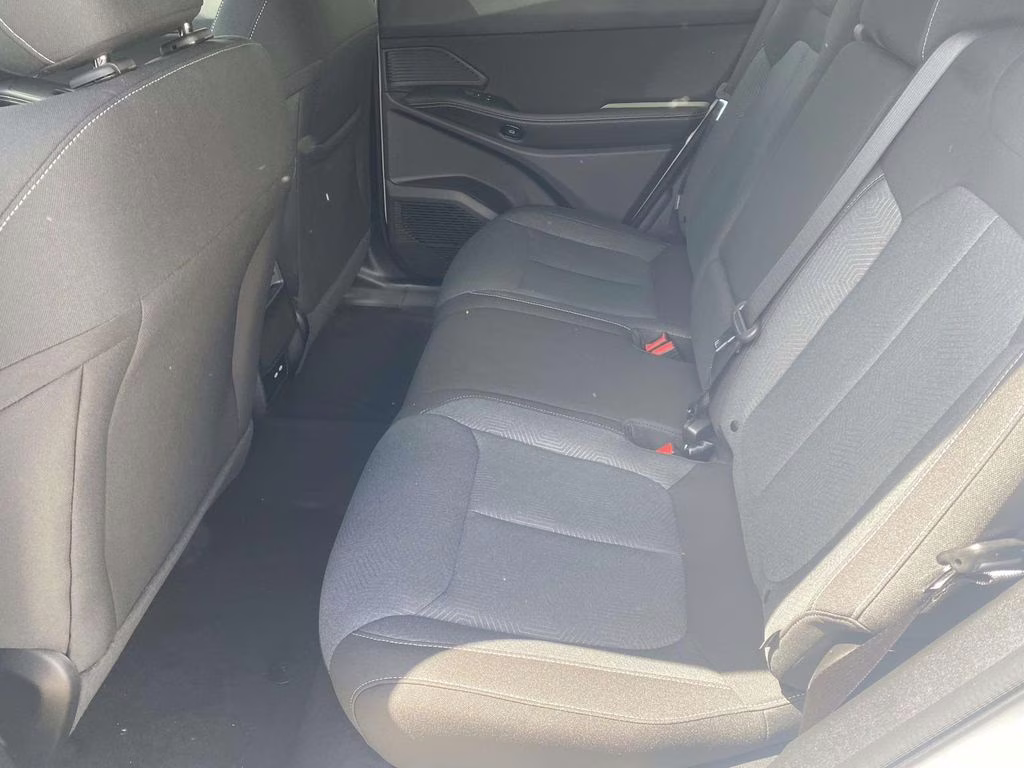 2026 Bright White Clearcoat Jeep Cherokee Laredo 4X4 SUV