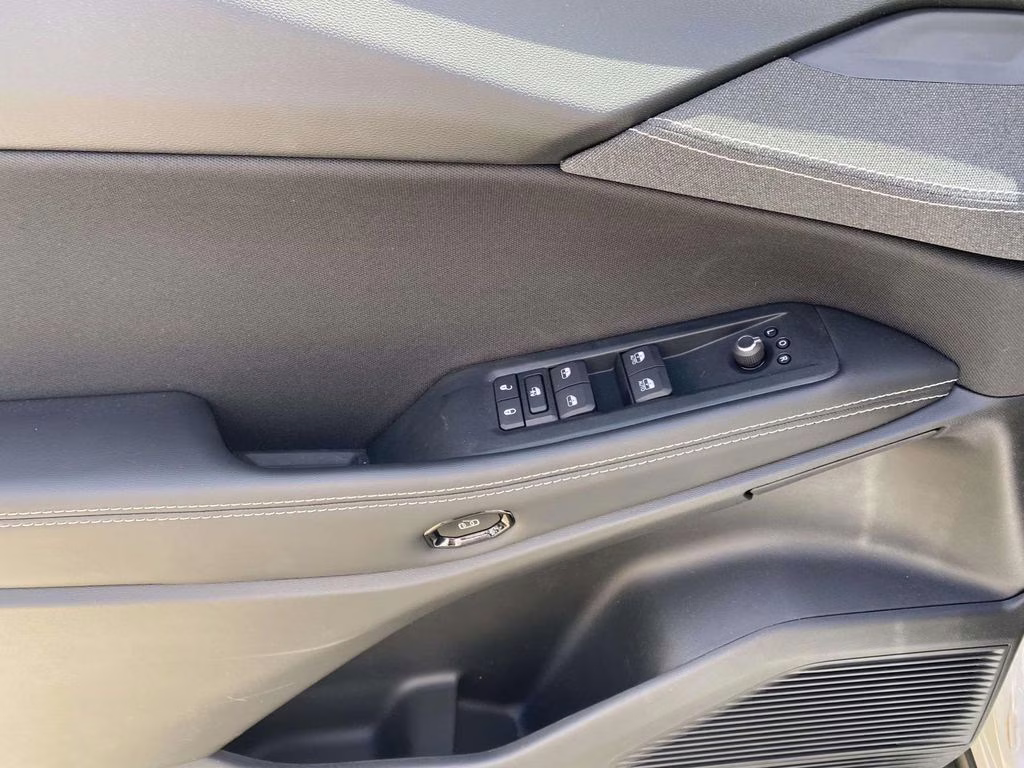 2026 Bright White Clearcoat Jeep Cherokee Laredo 4X4 SUV