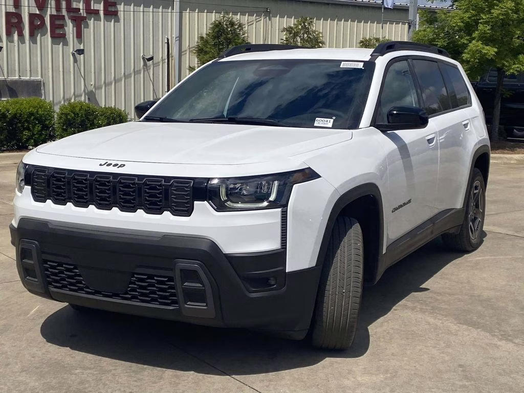 2026 Bright White Clearcoat Jeep Cherokee Laredo 4X4 SUV