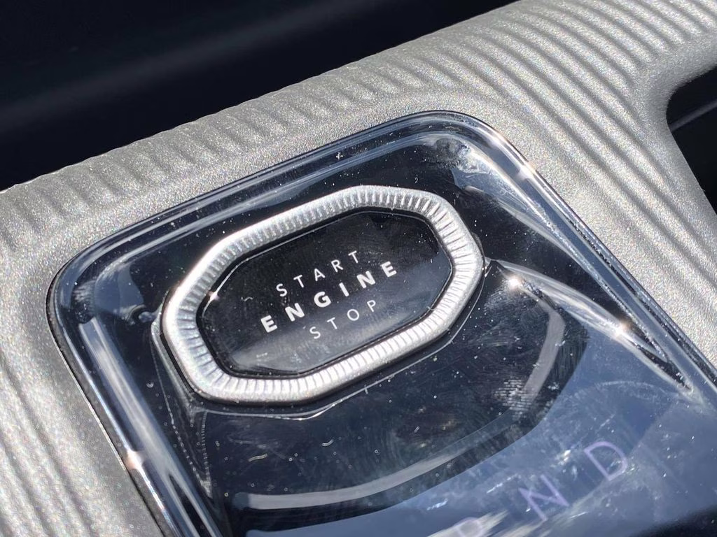 2026 Bright White Clearcoat Jeep Cherokee Laredo 4X4 SUV