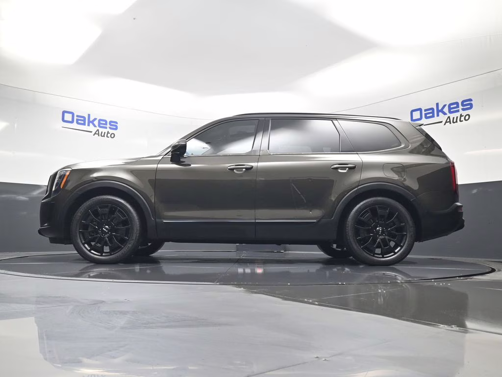 2022 Dark Moss Kia Telluride SX AWD SUV