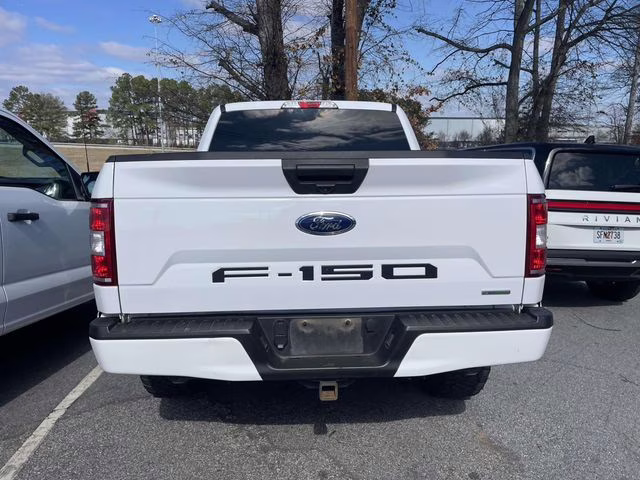 2019 Oxford White Ford F-150 XL 4X4 Truck