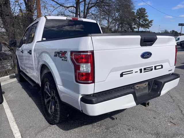2019 Oxford White Ford F-150 XL 4X4 Truck