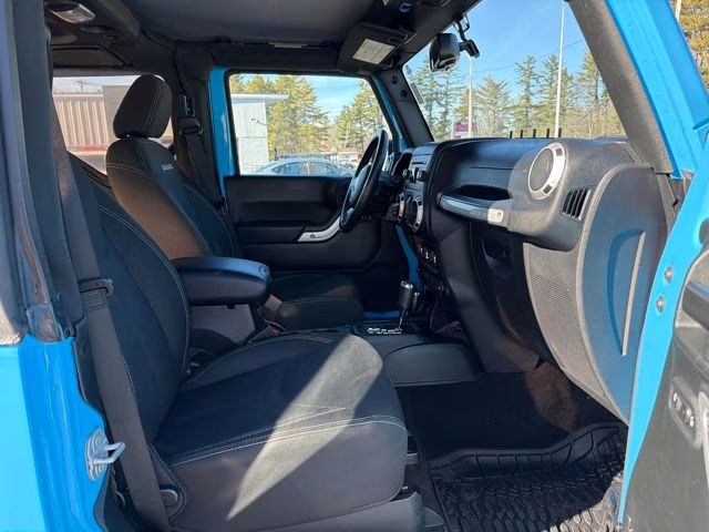 2018 Chief Clearcoat Jeep Wrangler JK Sahara 4X4 SUV