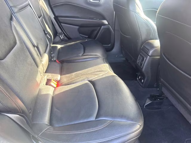 2018 Billet Silver Metallic Clearcoat Jeep Compass Limited 4X4 SUV