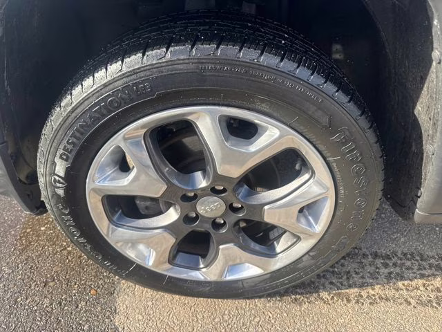 2018 Billet Silver Metallic Clearcoat Jeep Compass Limited 4X4 SUV
