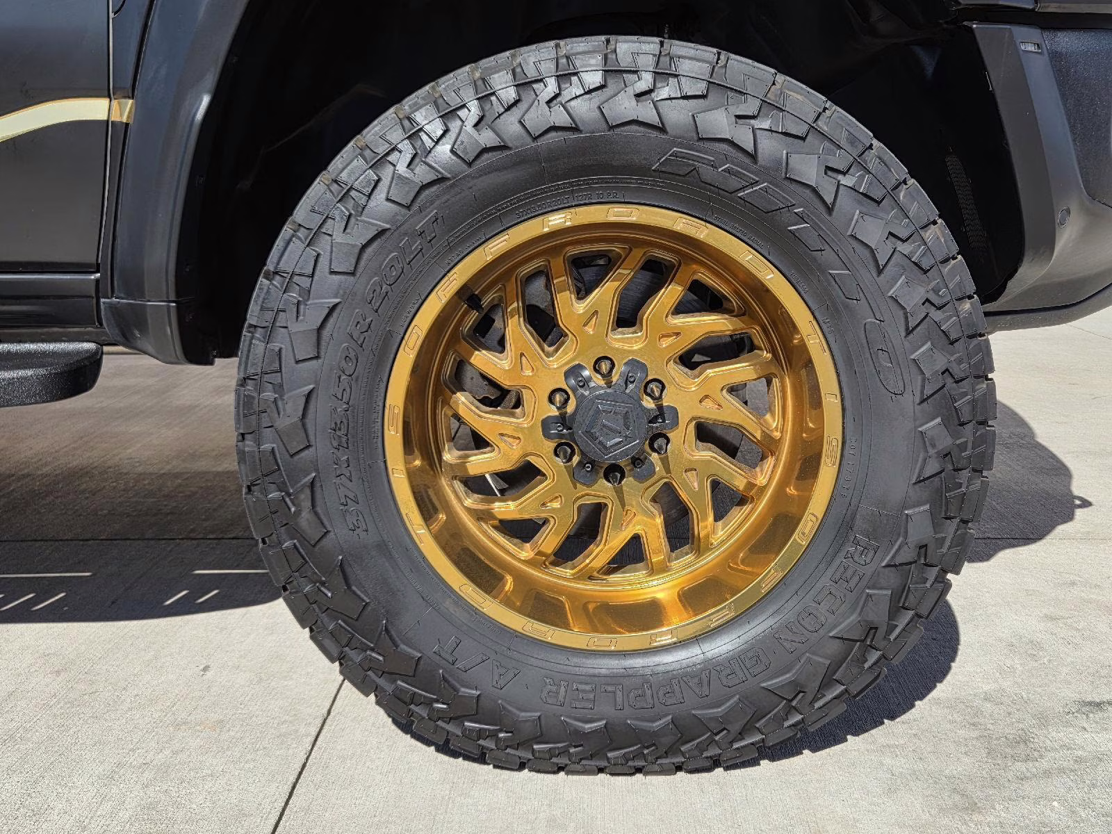 2024 Diamond Black Crystal Pearlcoat Ram 1500 TRX 4X4 Truck