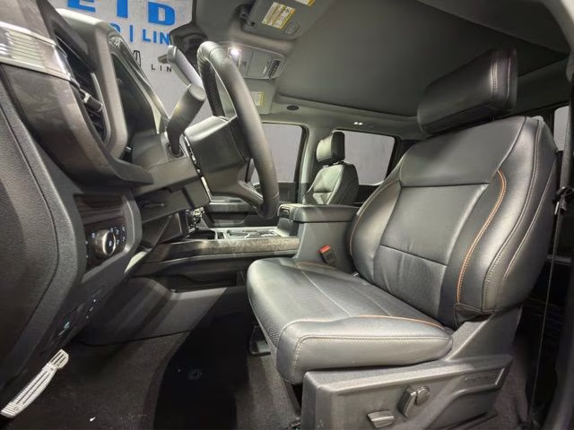 2026 Agate Black Metallic Ford Super Duty F-250 SRW Lariat Waldoch M80X 4X4 Truck