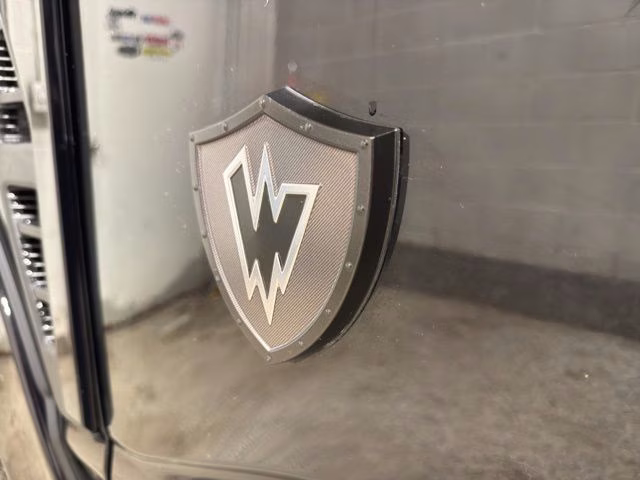 2026 Agate Black Metallic Ford Super Duty F-250 SRW Lariat Waldoch M80X 4X4 Truck