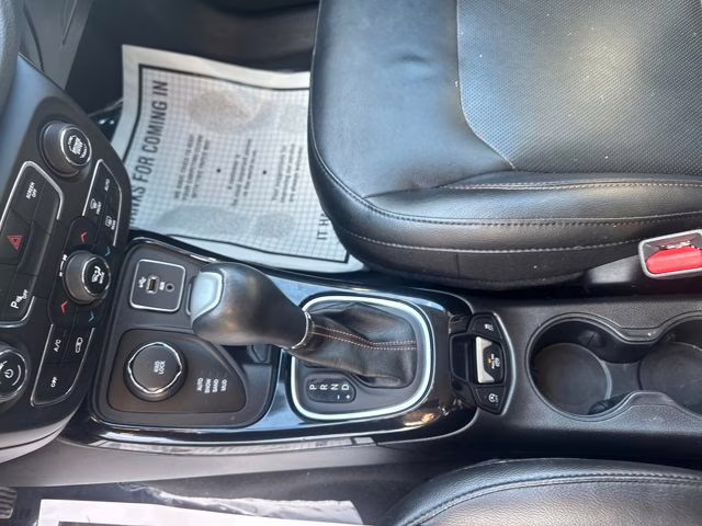 2018 Billet Silver Metallic Clearcoat Jeep Compass Limited 4X4 SUV