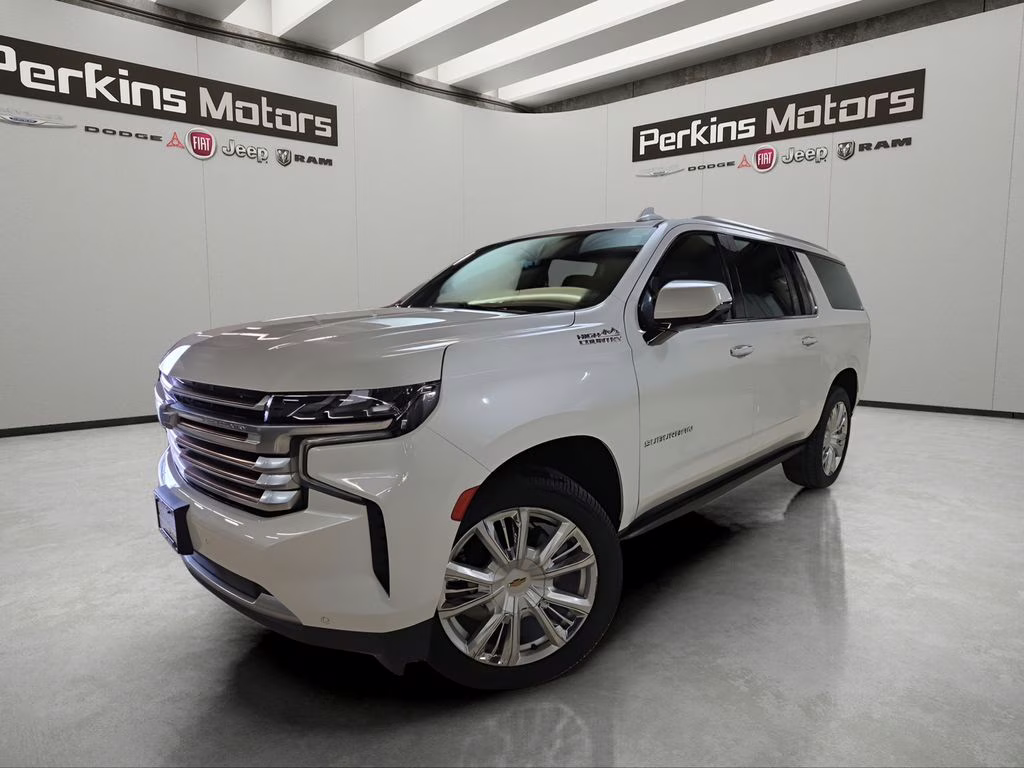 2021 Iridescent Pearl Tricoat Chevrolet Suburban High Country 4X4 SUV