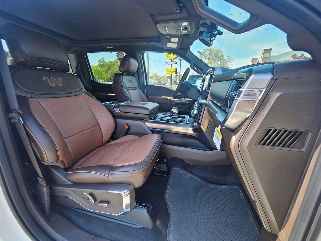 2026 Star White Metallic Tri-Coat Ford F-150 King Ranch 4X4 Truck